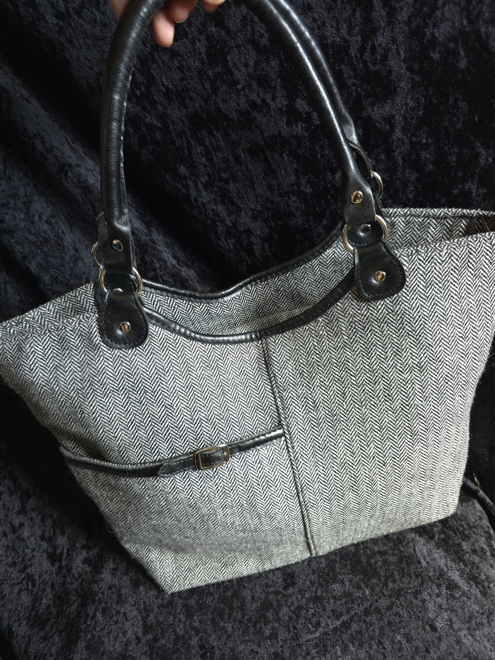 Yankee Candle Black and White Herringbone Tote with Black Trim